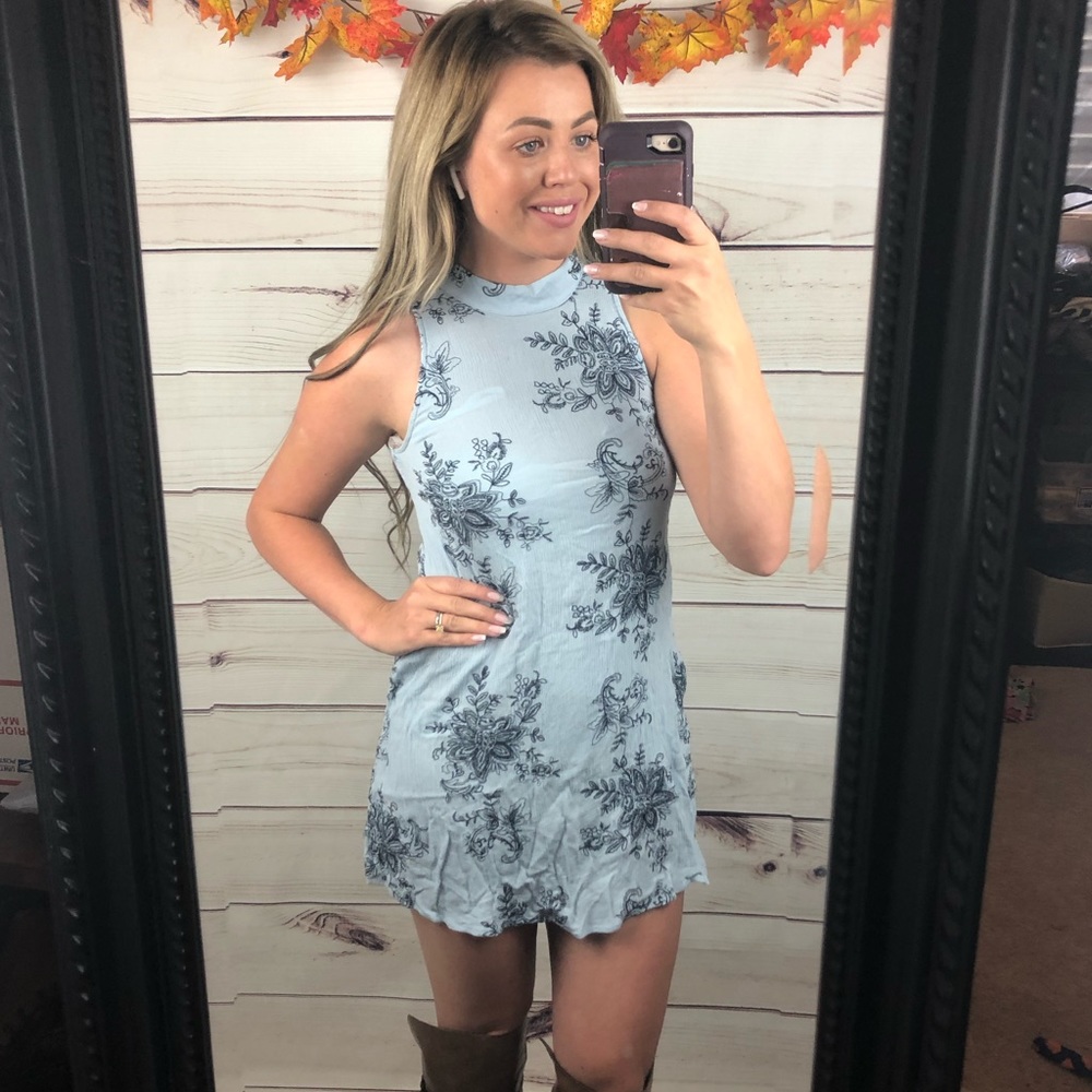 Way-In Dusty Blue Floral Trapeze Dress Size xS